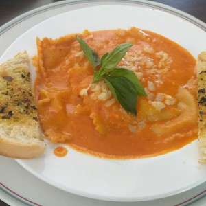 Pastas - Ravioles 3 Quesos