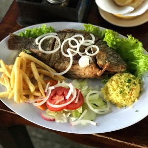 mojarra frita mediana