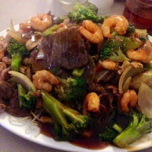 Chao Mein mixto 