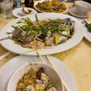 Pescado al vapor 