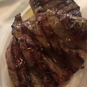 Asado Mixto de Puyaso y Lomito
