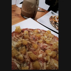 Pizza Hawaiana