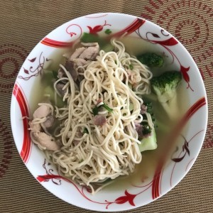 Sopa de Wan Tan con Camarón