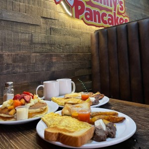 Omellette and pancakes 