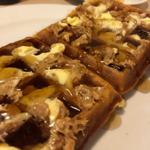 waffles con mantequilla de mani