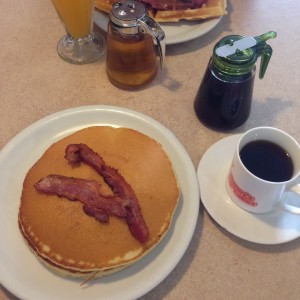 Pancakes con Tocino