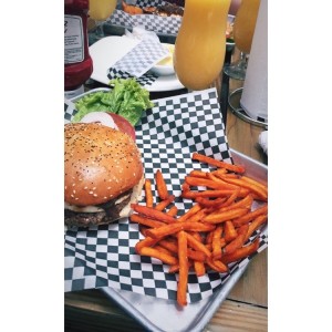 BURGER - PHILLY CHEESEBURGER