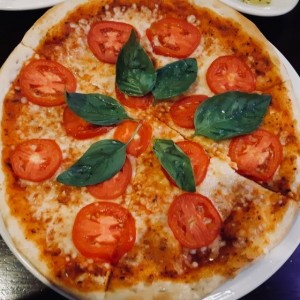 Pizza - Pizza Margherita