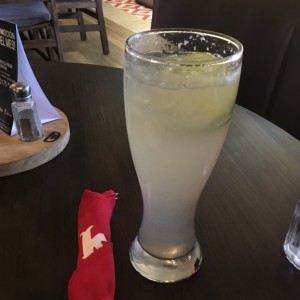 Limonada con soda