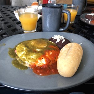Huevos Divorciados