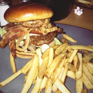 REAL BURGERS - Cowboy Burger