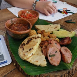 Tortillas con Queso Chancol
