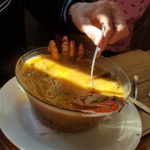 Caldo de Mariscos