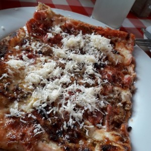 Pizza Mixta Con Extra Queso ?