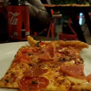Pizza Mixta