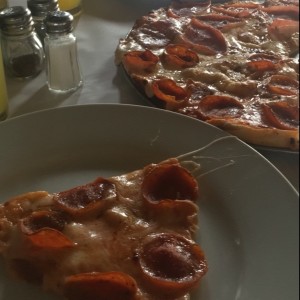Pizza de peperoni 