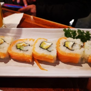 Rollos - Sake Roll
