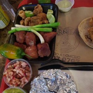Carnitas & Chicharrones