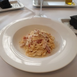 Penne al Prosciutto o parmigiano