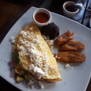 Omelete feta y aguacate