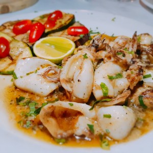 ANTIPASTI - CALAMARI ARDENTI