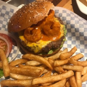 SHRIMP BUFFALO & GUACAMOLE
