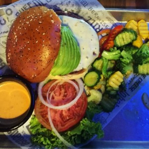 hamburguesa uruguaya