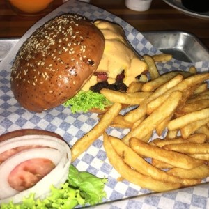 BURGER - THE CEO