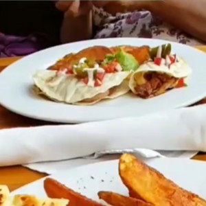MAIN PLATTERS - TEX MEX FAJITAS