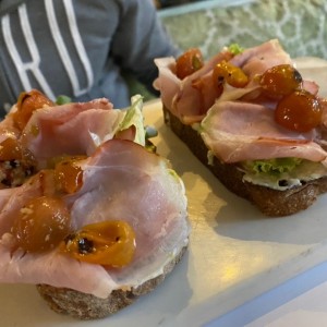 tostadas