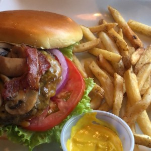 Mushroom Bacon & Colby Burger (Boston)