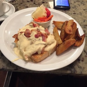 Brioche Carbonara con Pollo