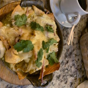 Chilaquiles salsa verde