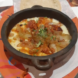 Queso fundido