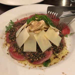 carpaccio de lomito 