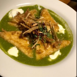 Queso Frito en salsa verde