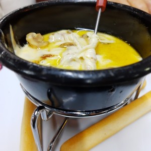 Entradas - Queso Fundido