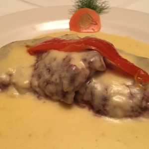 Lomito en Salsa de Queso Manchego