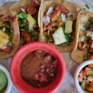 tacos al pastor