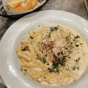Pasta de Pollo y Loroco