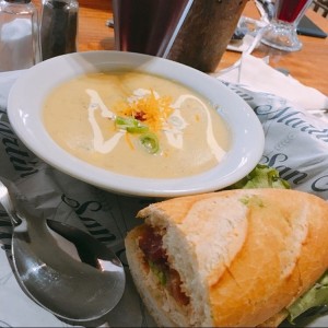 dos de tres sopa de papa y sandwich de la nonna