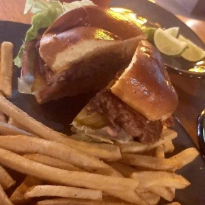 REAL BURGERS - Classic Cheddar Burger