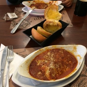 Lasagna boloñesa