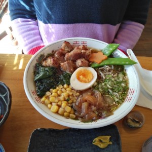 Ramen con cerdo