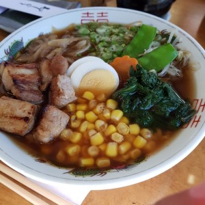 ramen de cerdo