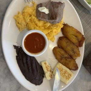 Desayuno Finquero