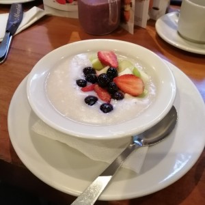 Desayunos Energéticos - Avena con Frutas