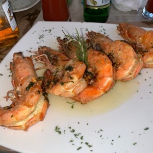 Platos Fuertes - Camarones Delfines
