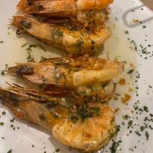 Platos Fuertes - Camarones Delfines