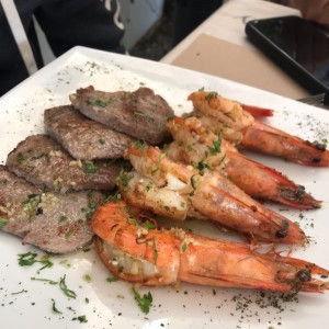 Platos Fuertes - Mar y Mar